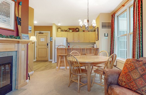 Stratton Mountain Condo | Mountain Home w/Balcony, Pool Views, Shared Pool, Hot Tub, Free WiFi, Fireplace