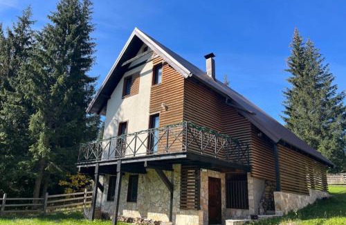 Kasidoli House | Mountain House 1984