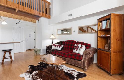 Wintergreen House | Mountain Inn Lodge 80 with Wintergreen Advantage