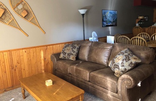 Silver Star Mountain Apartment | Mountain Legacy - Silver Star Stays