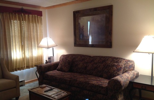 Snowshoe Condo | Mountain Lodge Ski-in/Out, Next to Village, Pvt Parking 239