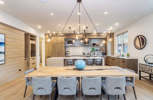 Telluride Condo | Mountain Luxury: Fir House, Telluride's Tranquil Retreat