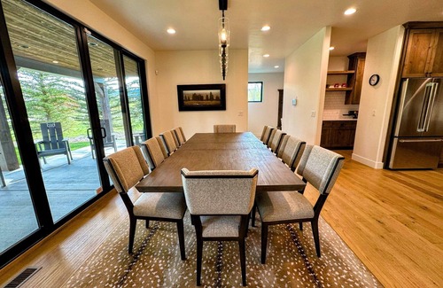 Driggs House | Mountain Modern Cabin in Driggs — Hot Tub, A/C, Fire Pit, Chef's Kitchen