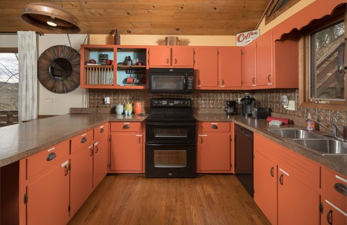 Deep Gap Cabin | Mountain Nature Retreat Near Boone & Blowing Rock