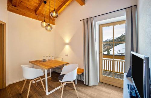 Casere Apartment | Mountain Residence Kasern Nr 4