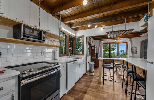 Mentone House | Mountain Retreat! Ruby's Roost Home & Loft