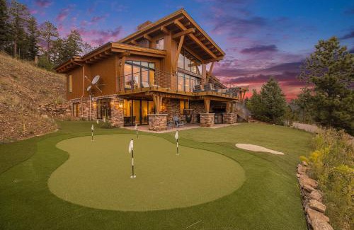 Bailey House | Mountain Retreat W Fire Pit & Deck Views