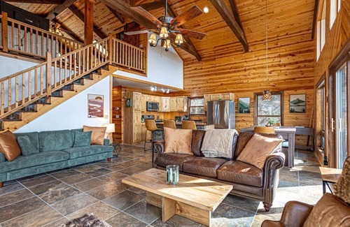 Brevard Ski Chalet | Mountain Retreat with Stunning views, 7 Priv Acres, Sauna, Hot Tub, and Gameroom