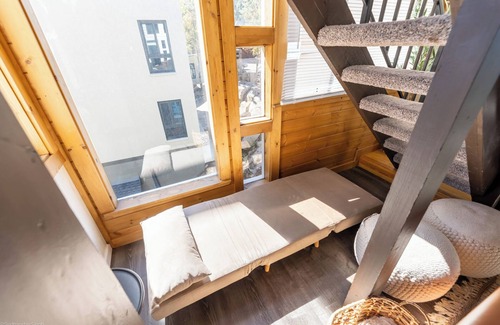 Tahoe Village House | Mountain Serenity | Ski, Golf, Casino and Lake within 5 mile