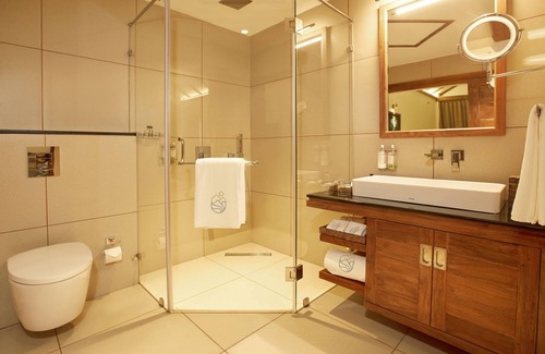 Vayittiri Hotel | MOUNTAIN SHADOWS RESORT WAYANAD