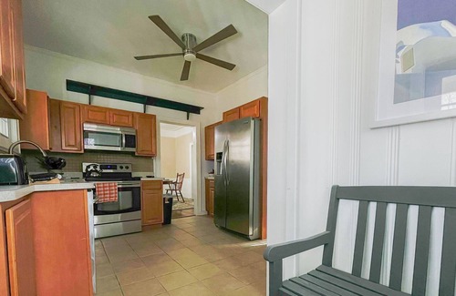 Ellenville Other | Mountain Top Farmhouse near Minnewaska: Hot Tub, Fireplace & Fire Pit