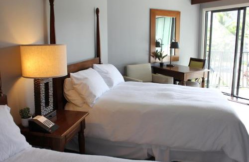 Hanamaulu Apartment | Mountain View, 4 Star Beachfront Resort, Lanai, AC, Pool, Restaurant, Gym, Spa