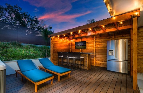 Fletcher Hills House | Mountain View 6BR with Pool Spa and Games