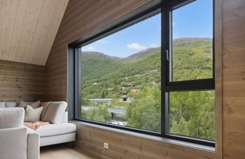 Oye Apartment | Mountain View Apartment - penthouse