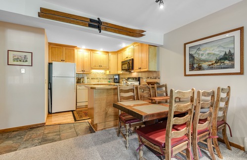 Copper Mountain Village Condo | Mountain view condo w/gas fireplace, shared outdoor pool, and free WiFi