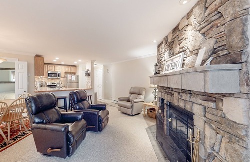 Ludlow Condo | Mountain-view condo with skiing nearby, pool, and balcony - snowbird-friendly