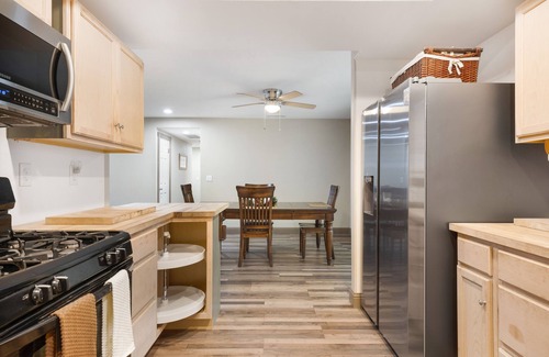 Lompoc House | Mountain View home in Lompoc