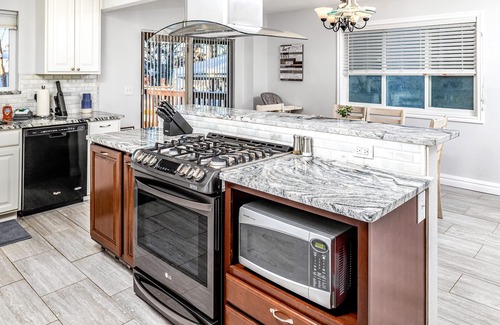 Tudor Area House | Mountain-View Home w/Shared Deck, WiFi & Wood-Burning Fireplaces - Dog-Friendly