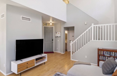 Foothills Club West House | Mountain-View Phoenix Hideaway w/ Patio & Swing!