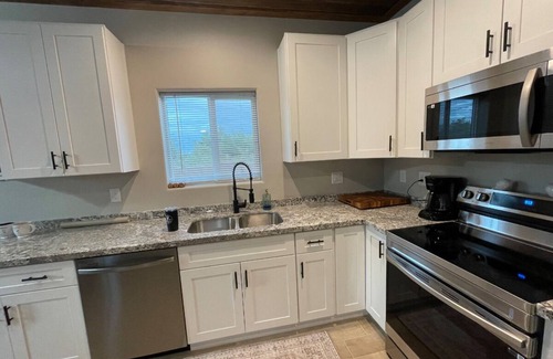 Catalina Madre House | Mountain View Retreat, a brand-new build.