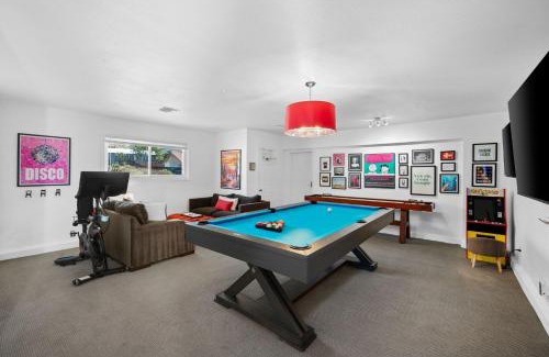 Desert Hot Springs House | Mountain View Oasis - Private Pool, Game Room & Fire Pit Overlooking Coachella Valley