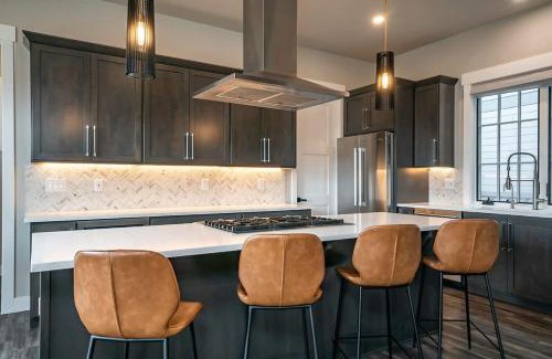 Winter Park Ski Chalet | Mountain Wellness Retreat: Rejuvenate in Luxury