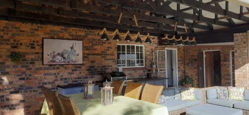 Hekpoort House | Mountains and More
