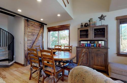 Frisco Apartment | Mountains & Main Street