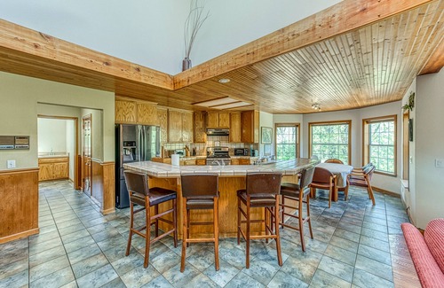 Cascadel Woods House | Mountainside home, dog-friendly, fireplace, washer/dryer & WiFi
