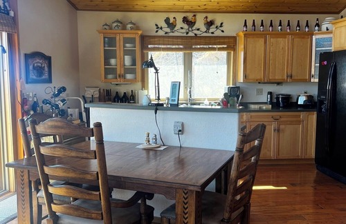 Bayfield House | Mountainside Home overlooking Vallecito Lake close Durango/Silverton Train, Mesa Verde National Park & Million Dollar HWY