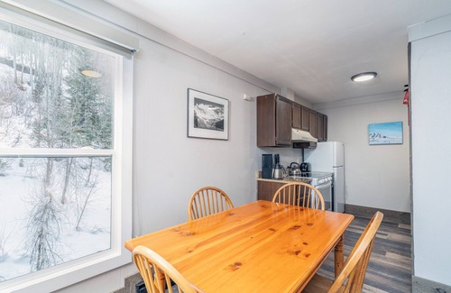 Telluride Condo | Mountainside Inn 313 1 Bedroom Condo by Alpine Lodging Telluride