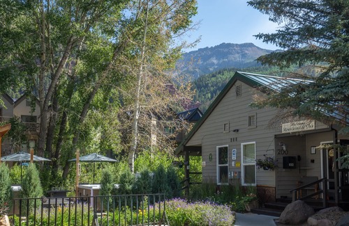 Telluride Condo | Mountainside Inn 313 1 Bedroom Condo by Alpine Lodging Telluride