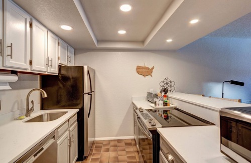 Frisco Condo | Mountainside Retreat - Sleeps 4