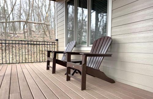 Nellysford House | Mountaintop Lodge with Wintergreen Advantage