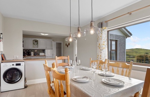 Connemara House | Mourneen Cottage with stunning views