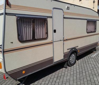 Mitte Other | Moving Inn - Retro Übernachten im Wohnwagen, günstig & zentral