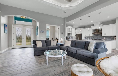 South Gulf Cove House | MPC15528 Summary: Bra
