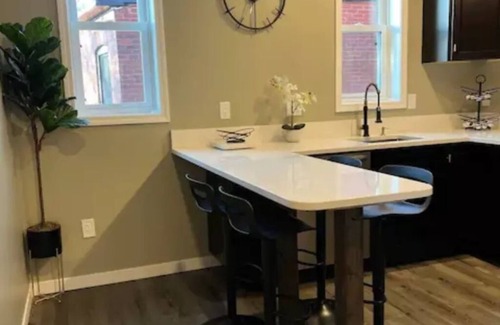 Lawrenceville Apartment | Mr. Holmes Retreat