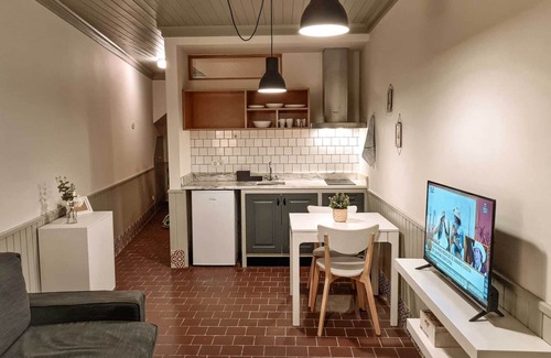 Coimbra City Centre Apartment | MR Studio - Coimbra Historic Area (Self Check-in)