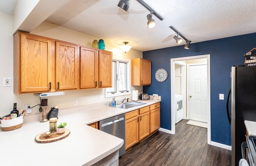 Massanutten House | Mt. RelaxCATION~on resort~hottub~pool table~arcade