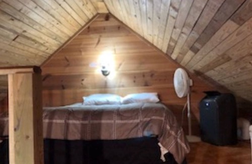 Negreet Cabin | Mt. Richard -- Cabin #1 Fisherman's Paradise