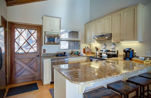 Seven Devils House | Mtn Retreat with Fireplace, Views, and Large Porch