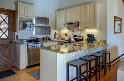 Seven Devils House | Mtn Retreat with Fireplace, Views, and Large Porch