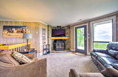 Waynesville House | Mtn Treehouse with Fire Pit, Breathtaking Views