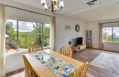 Coulterville House | Mtn-View Coulter Escape with Rustic Tree Lookout