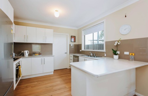 Central Mudgee Villa | Mudgee Explorer Villa.nOwned by Mudgee Wine Explorer Tours