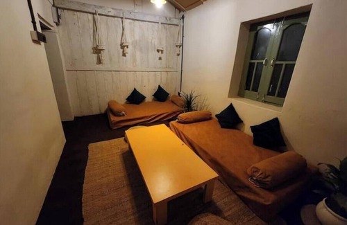 Bir House | Mudhouse Birnn