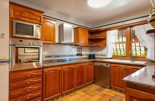 Son Baulo Villa | MULHOLLAND VILLA - Spectacular villa with private pool and free WiFi.