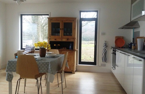 Dunbeacon House | Mulroe Cove - The Boathouse, Fisherman's Lane