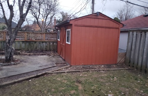 Old East York House | Multiple bedroom house with gigabit internet and amenities included!n